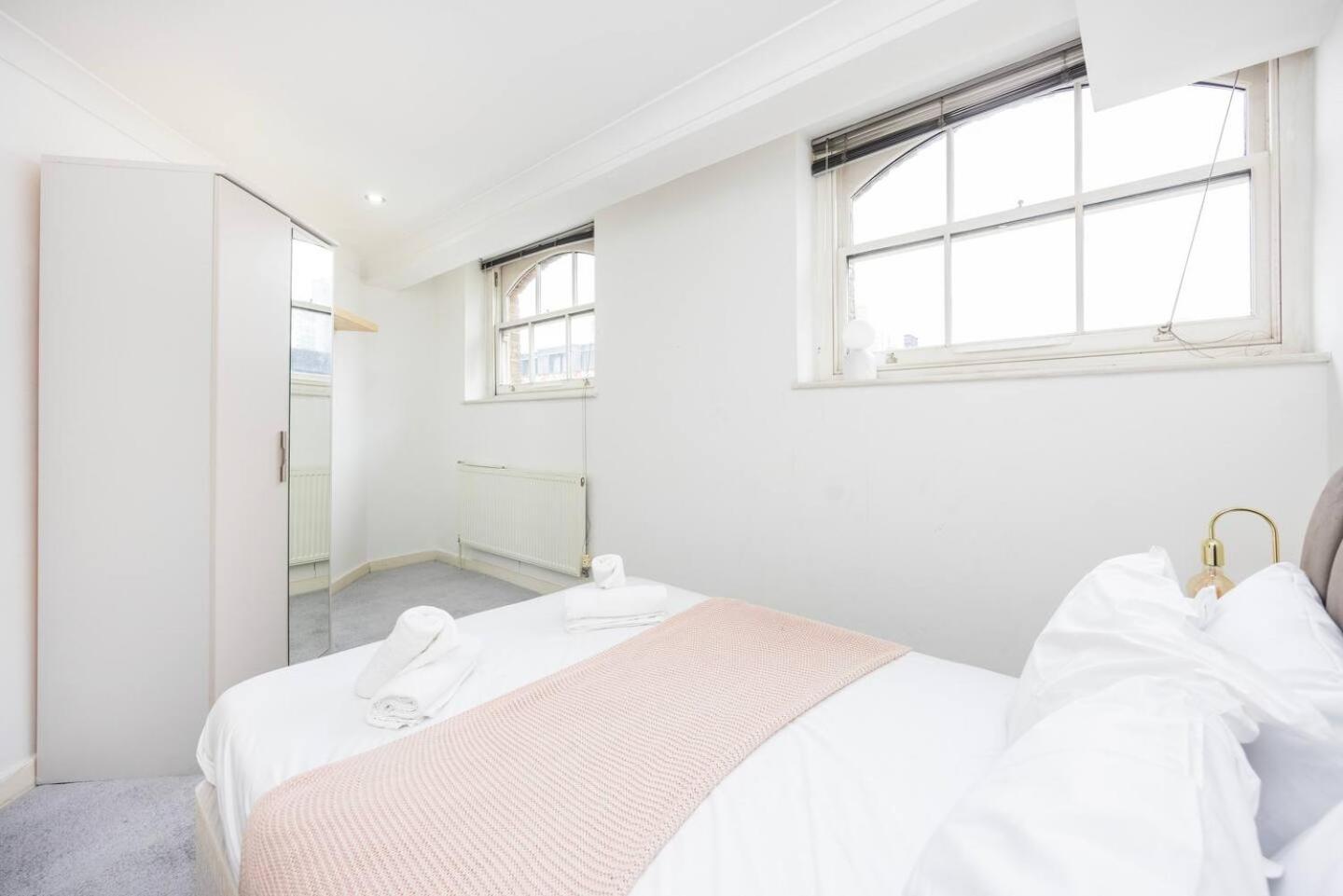 Casa vacanze Chic Steps From Liverpool Street Londra